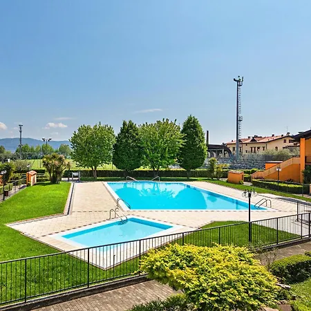 Апартаменты I Girasoli D10 By Wonderful Italy Тосколано-Мадерно